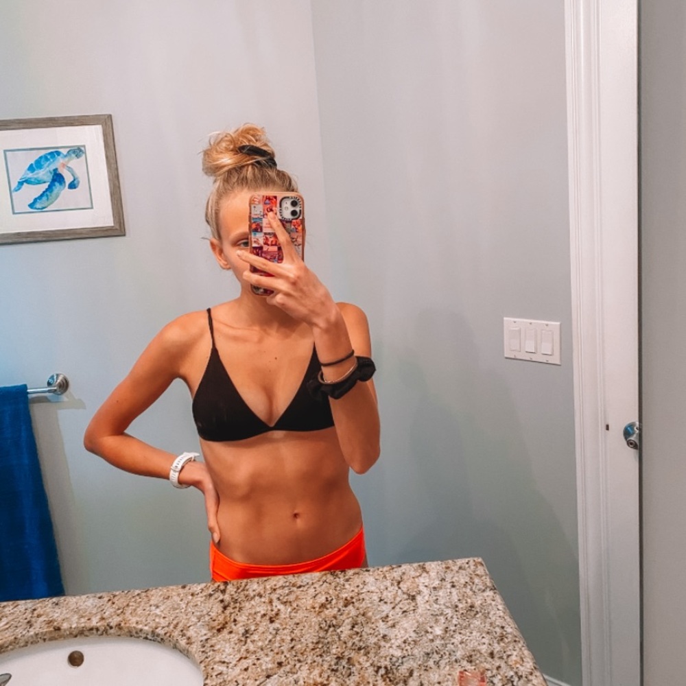 NWOT SHEIN new bikini top black